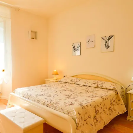 Quiet Mountains - With Wi-fi, Smart Tv Pistoia