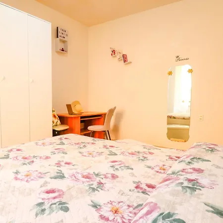 Daire Quiet Mountains - With Wi-fi, Smart Tv *